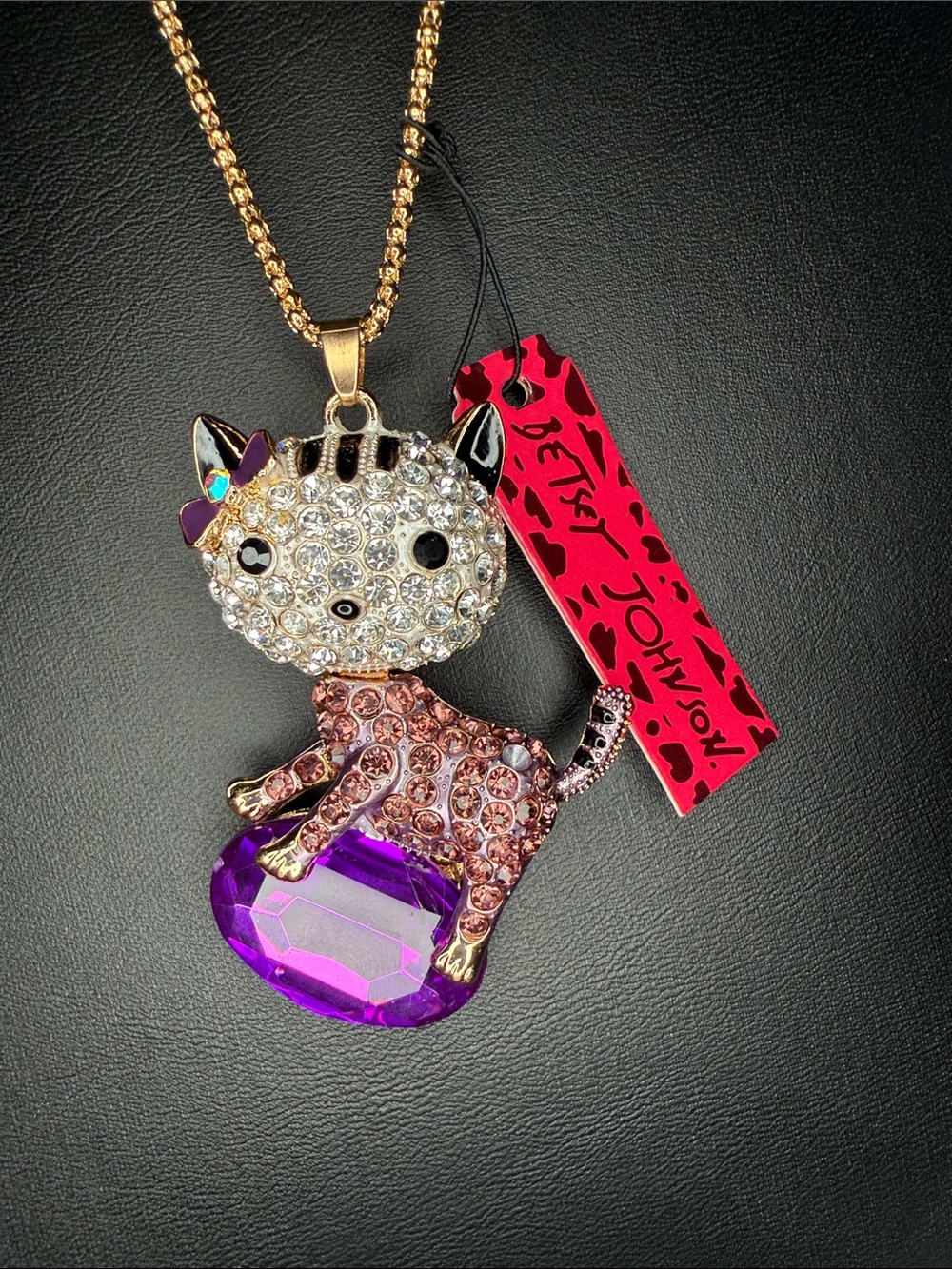 Betsey Johnson Gold-Tone Cat Necklace with Purple and Pink Crystals NEW 🎀